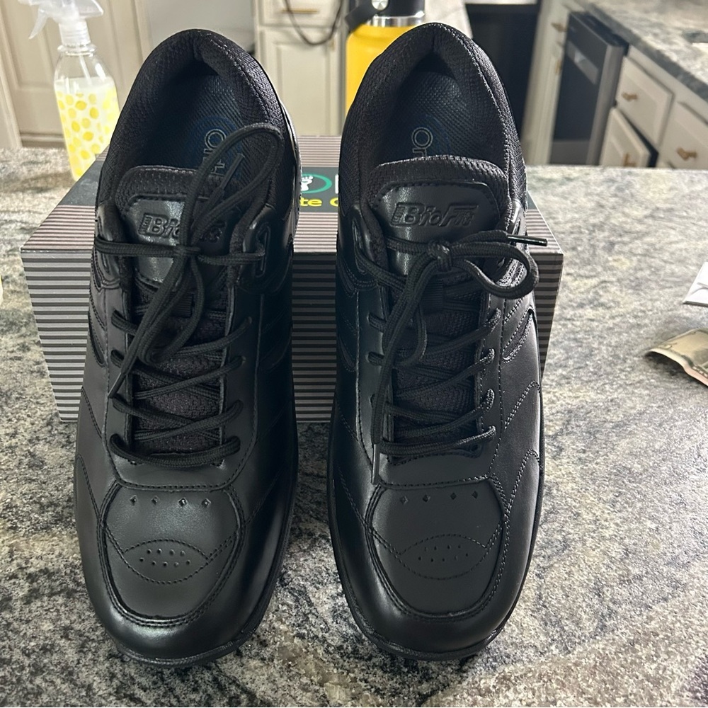 BioFit 641 Men's Black Athletic Shoes 13wide